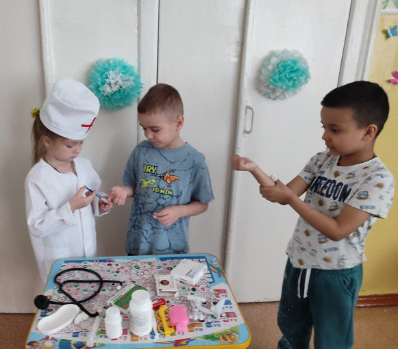 «Поздравляем с Днем медицинского работника!» 💉🩹💊 «Поздравляем с Днем медицинского работника!» 💉🩹💊.